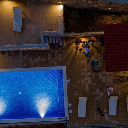 Exclusive Almissa With Swimming Pool And Sea View Villa *