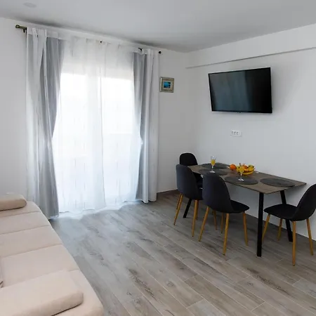 Villa Exclusive Almissa With Swimming Pool And Sea View Lokva Rogoznica