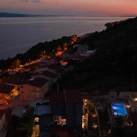 Villa Exclusive Almissa With Swimming Pool And Sea View