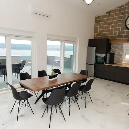 Exclusive Almissa With Swimming Pool And Sea View *