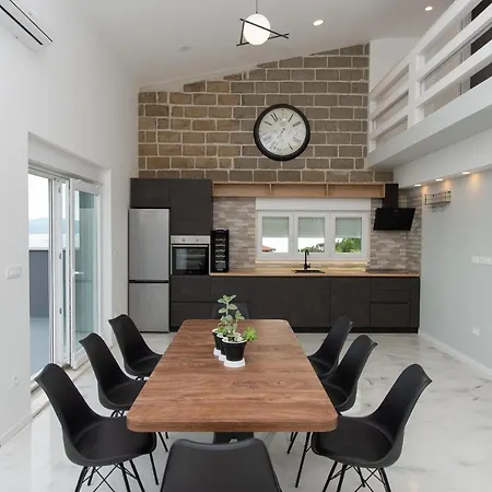 Exclusive Almissa With Swimming Pool And Sea View * Lokva Rogoznica