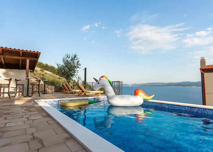 Exclusive Almissa With Swimming Pool And Sea View 别墅