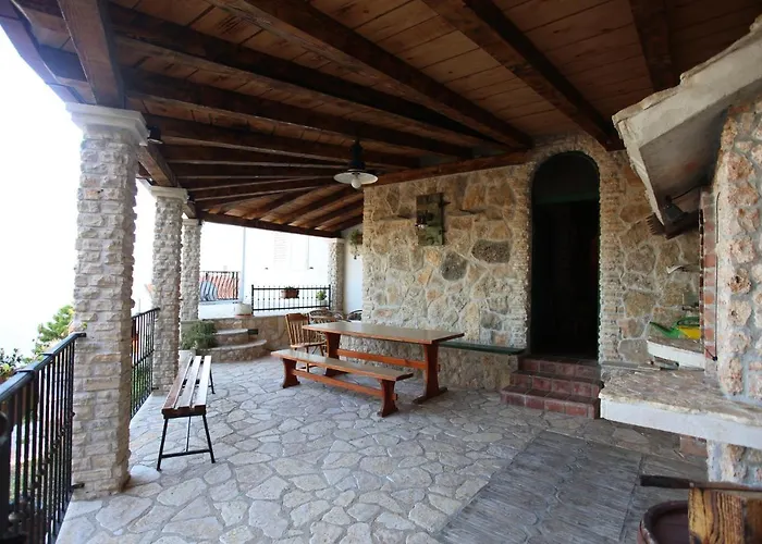 Exclusive Almissa With Swimming Pool And Sea View 洛克瓦罗戈兹尼察