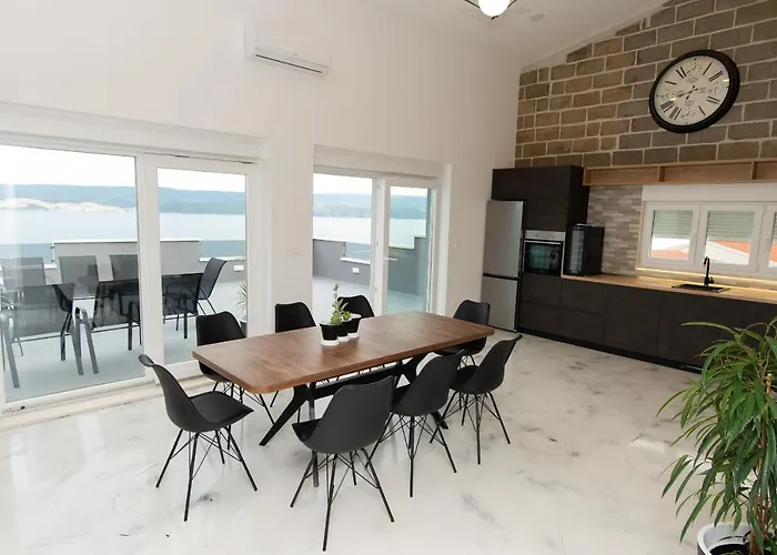 Exclusive Almissa With Swimming Pool And Sea View *