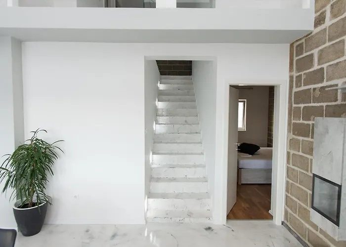 别墅 Exclusive Almissa With Swimming Pool And Sea View *